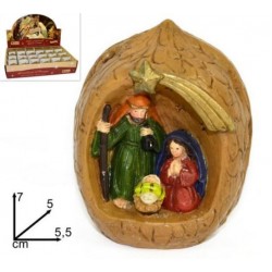 Nativité dans une noix...